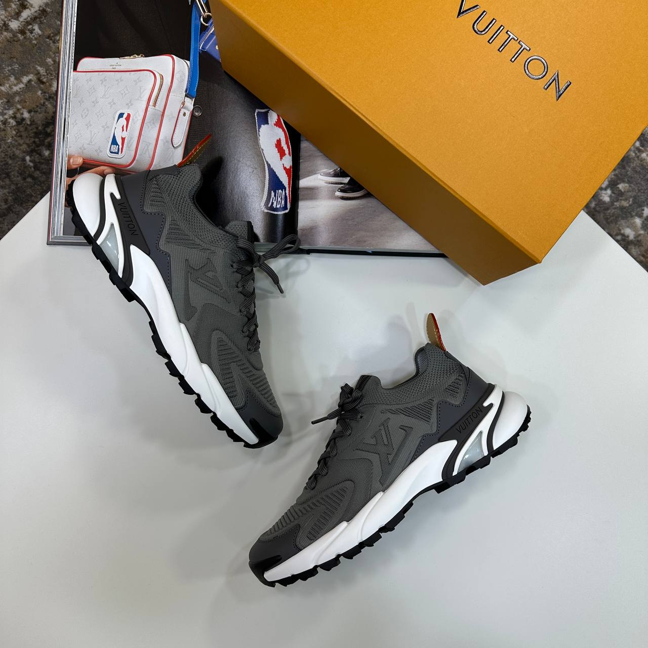Sneaker Louis Vuitton  - No300986