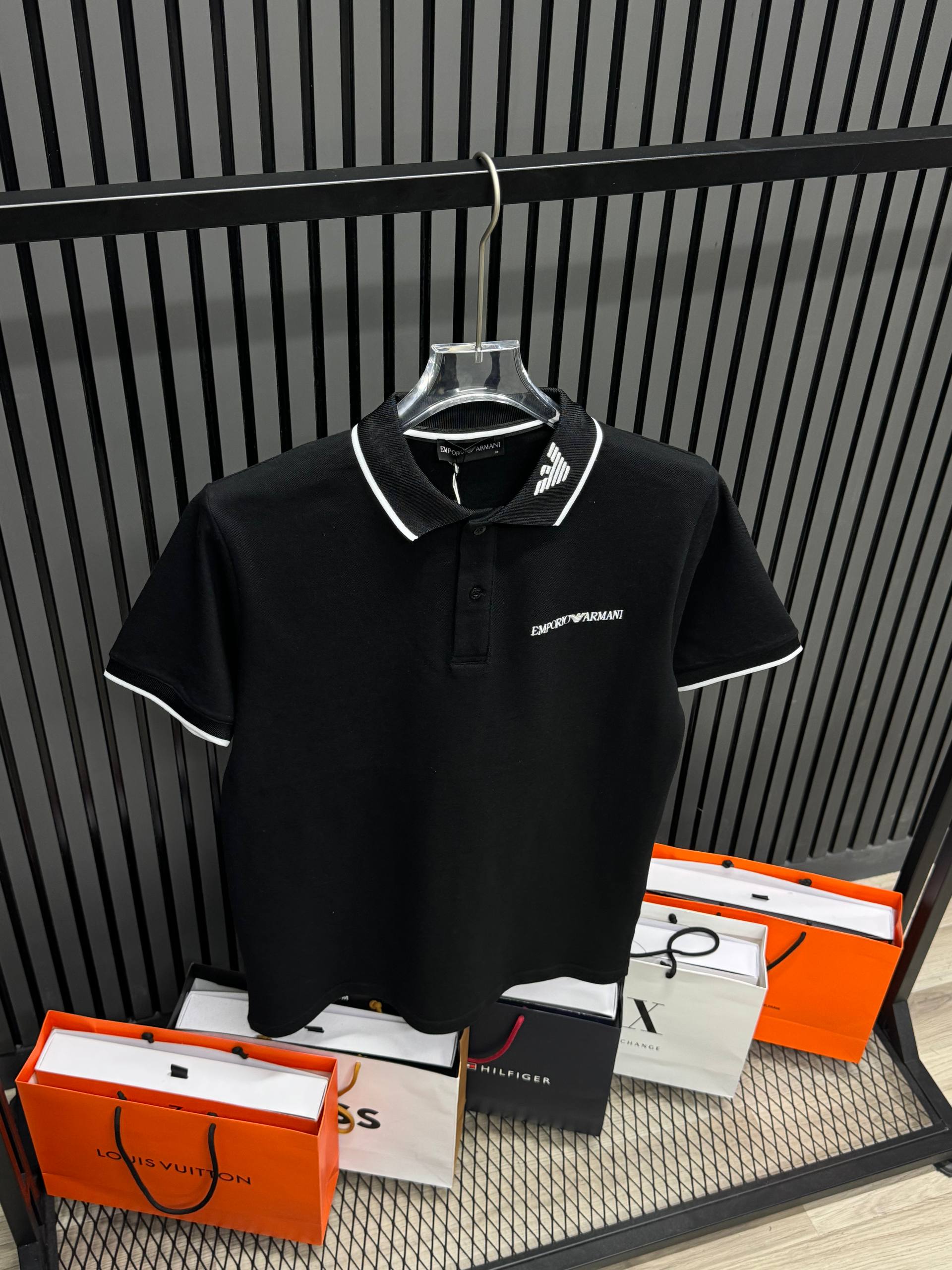 T-shirt Emporio Armani  - No290337