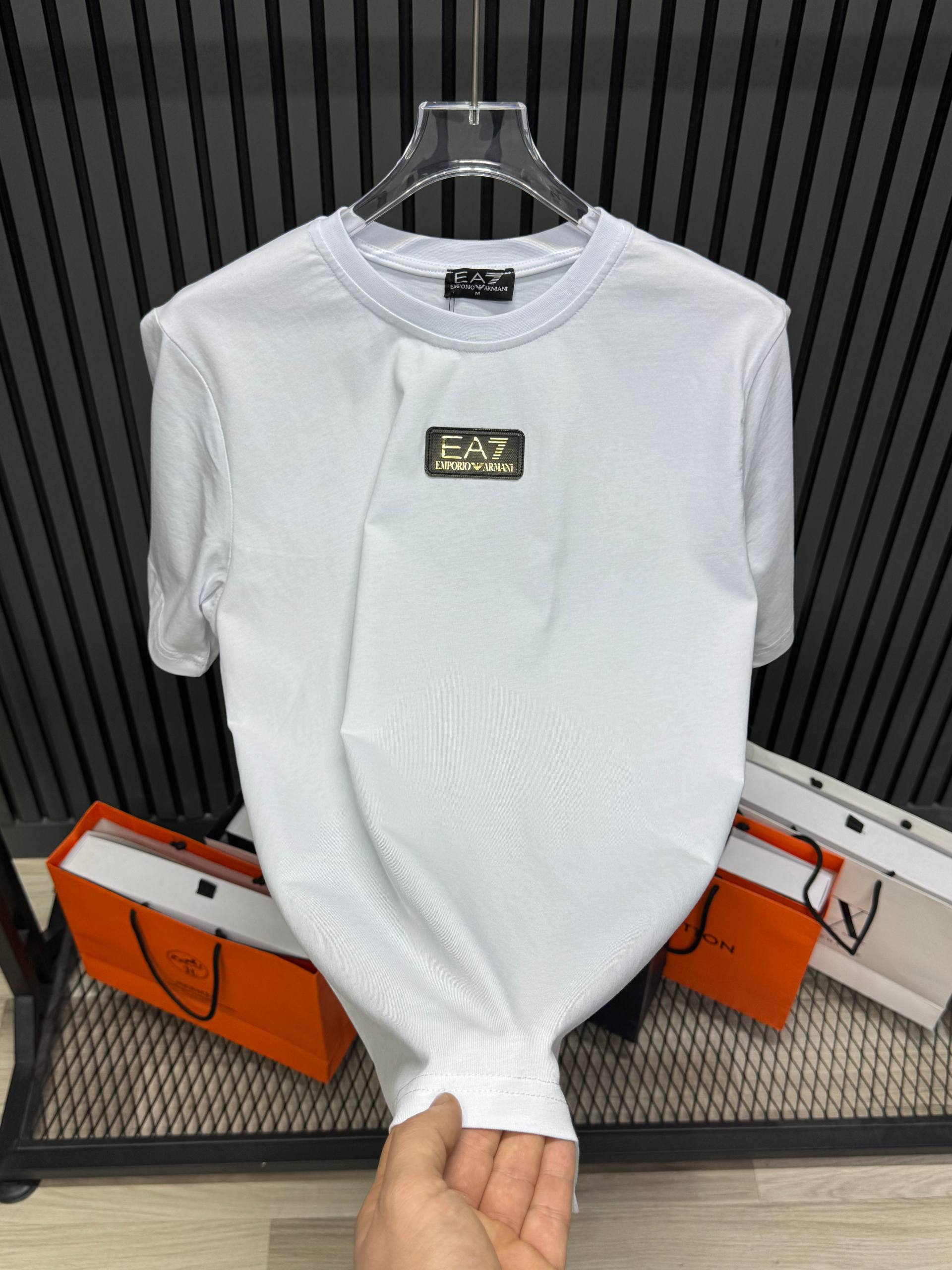 T-shirt Emporio Armani - No29005