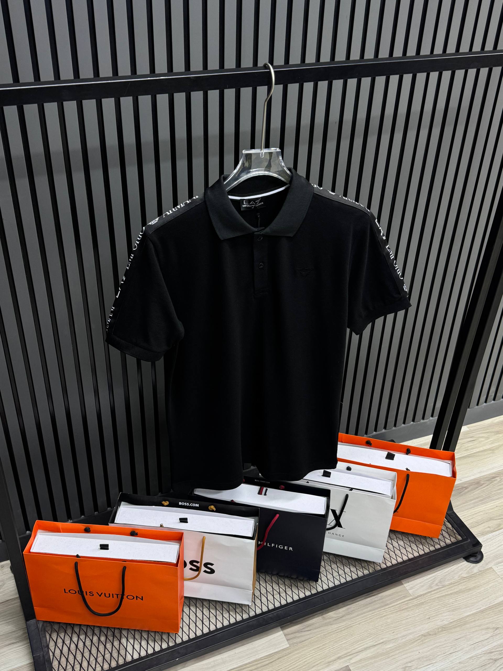 T-shirt Emporio Armani - No28698