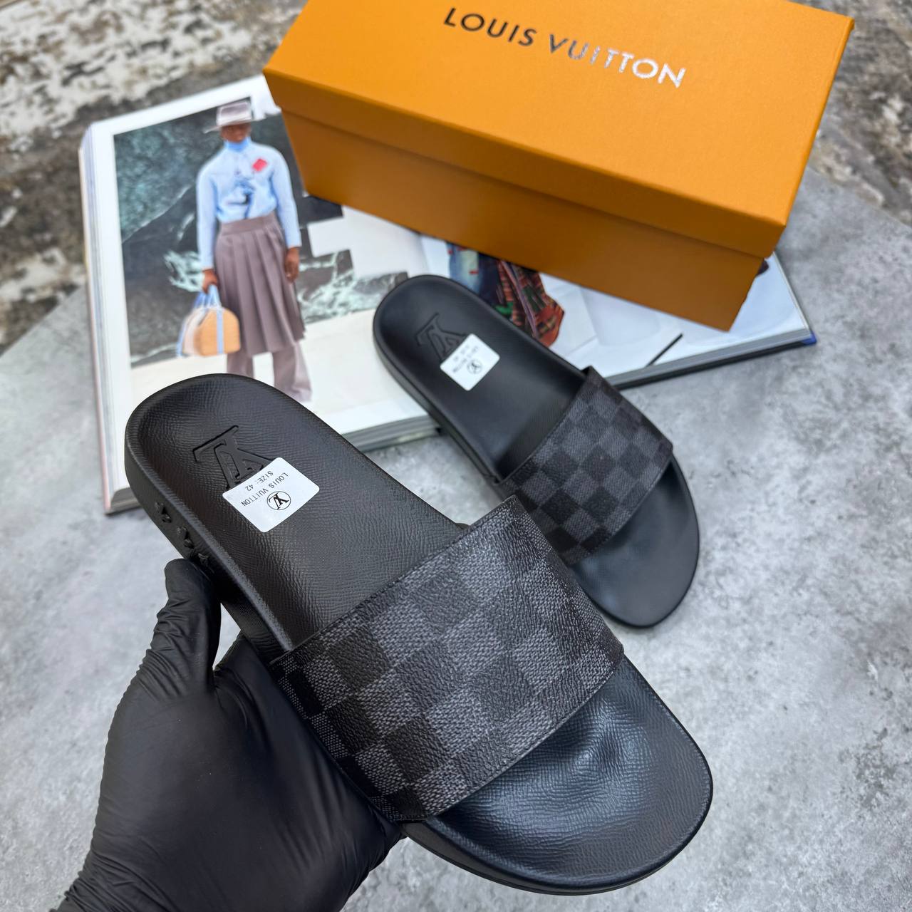 Παντόφλες Louis Vuitton - No300918