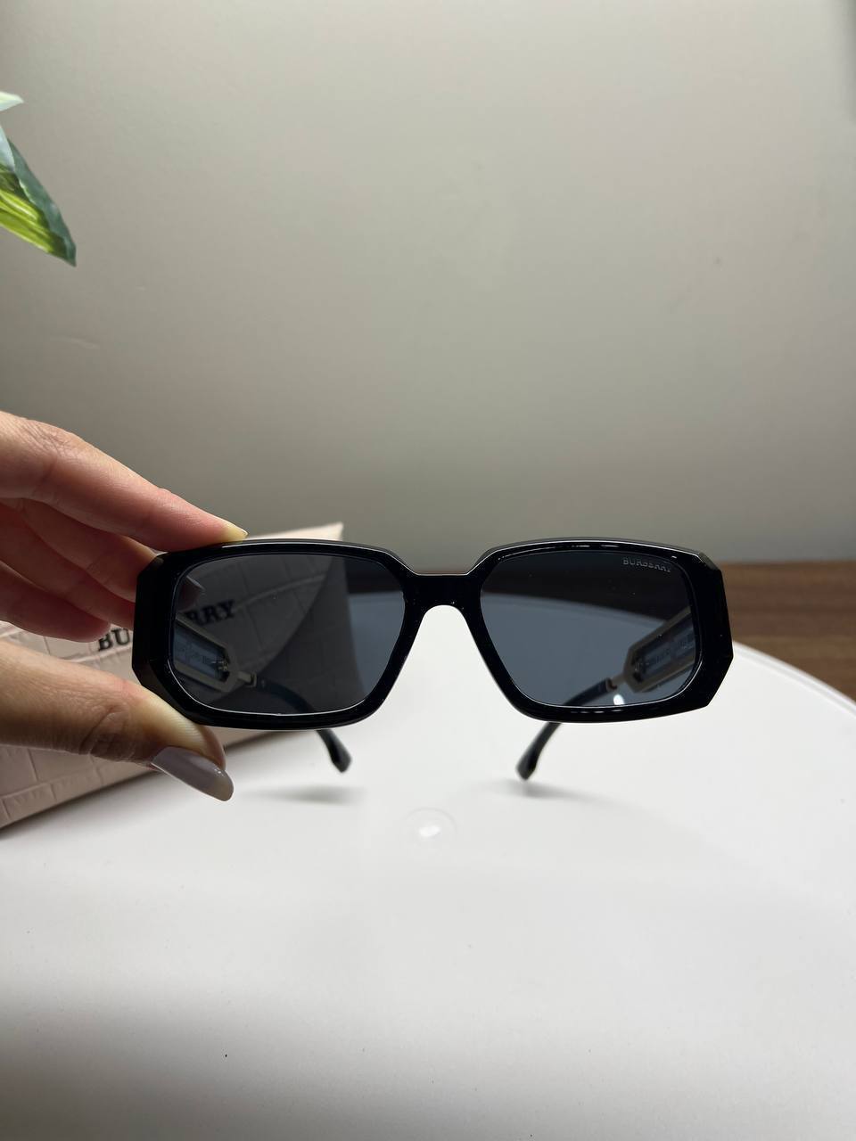 Burberry - BB034
