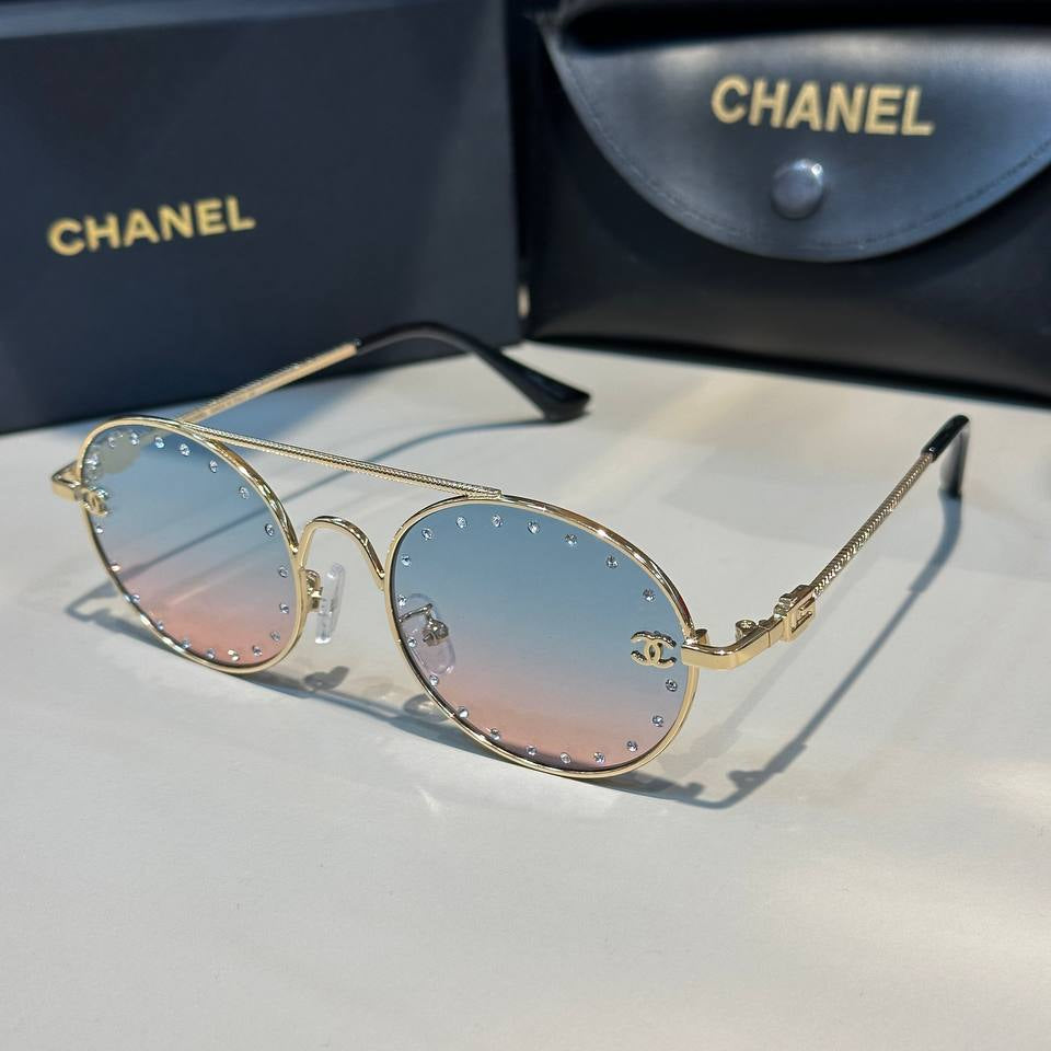 Chanel  - CL052