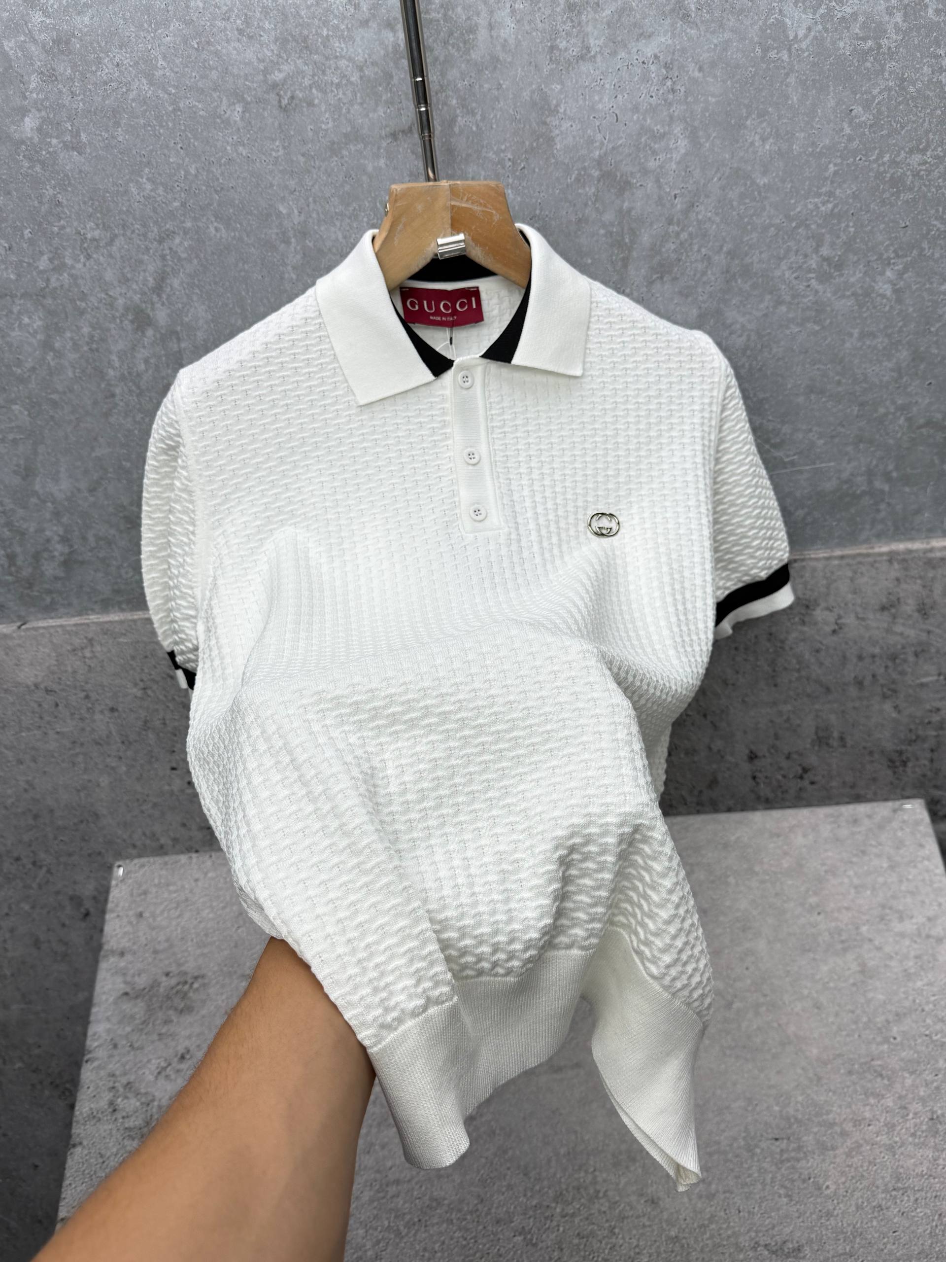 T-shirt Gucci - No290101