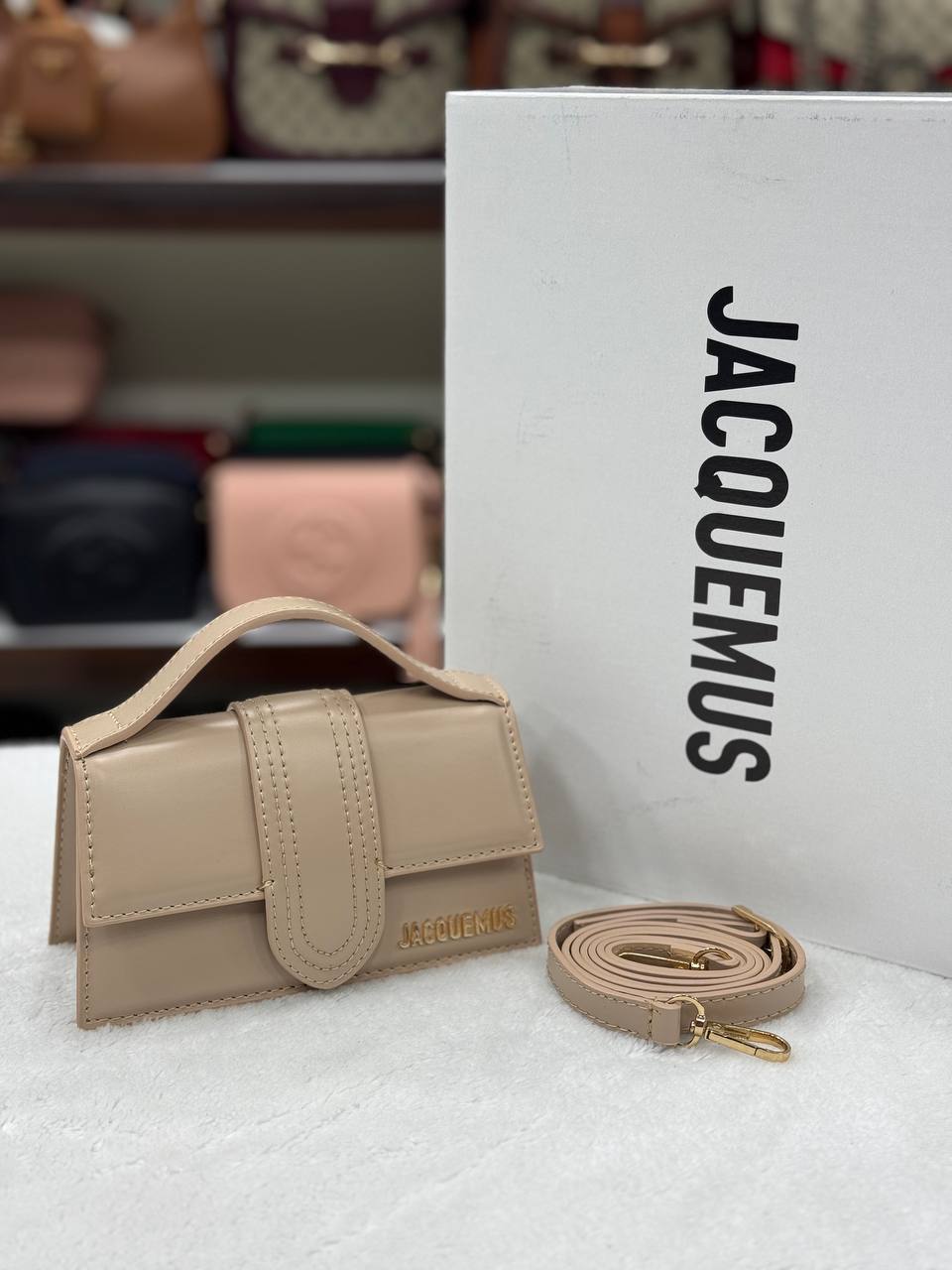 Jacquemus Μπεζ