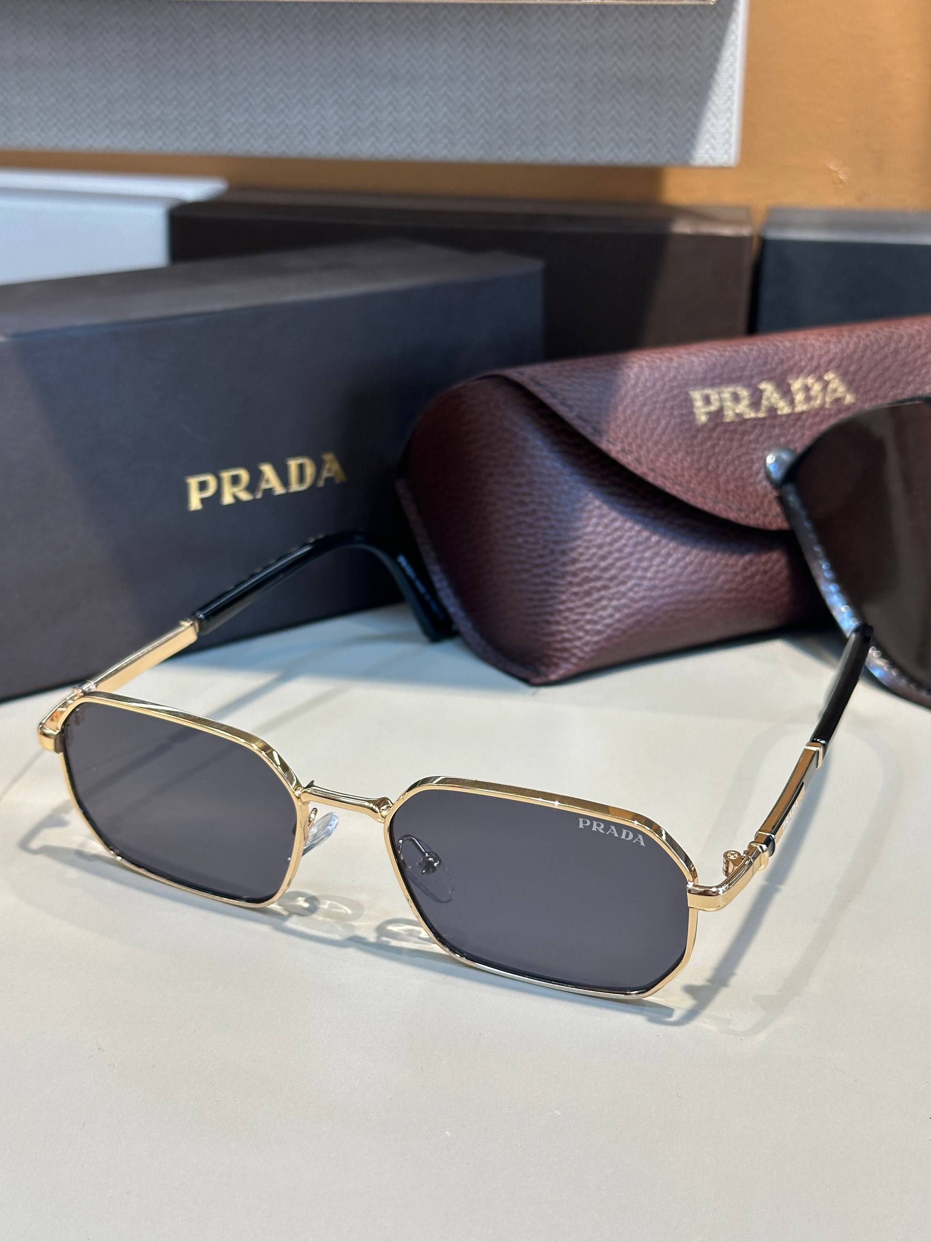 Prada - PD131