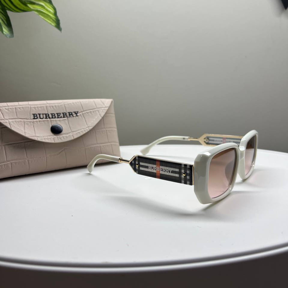 Burberry - BB035