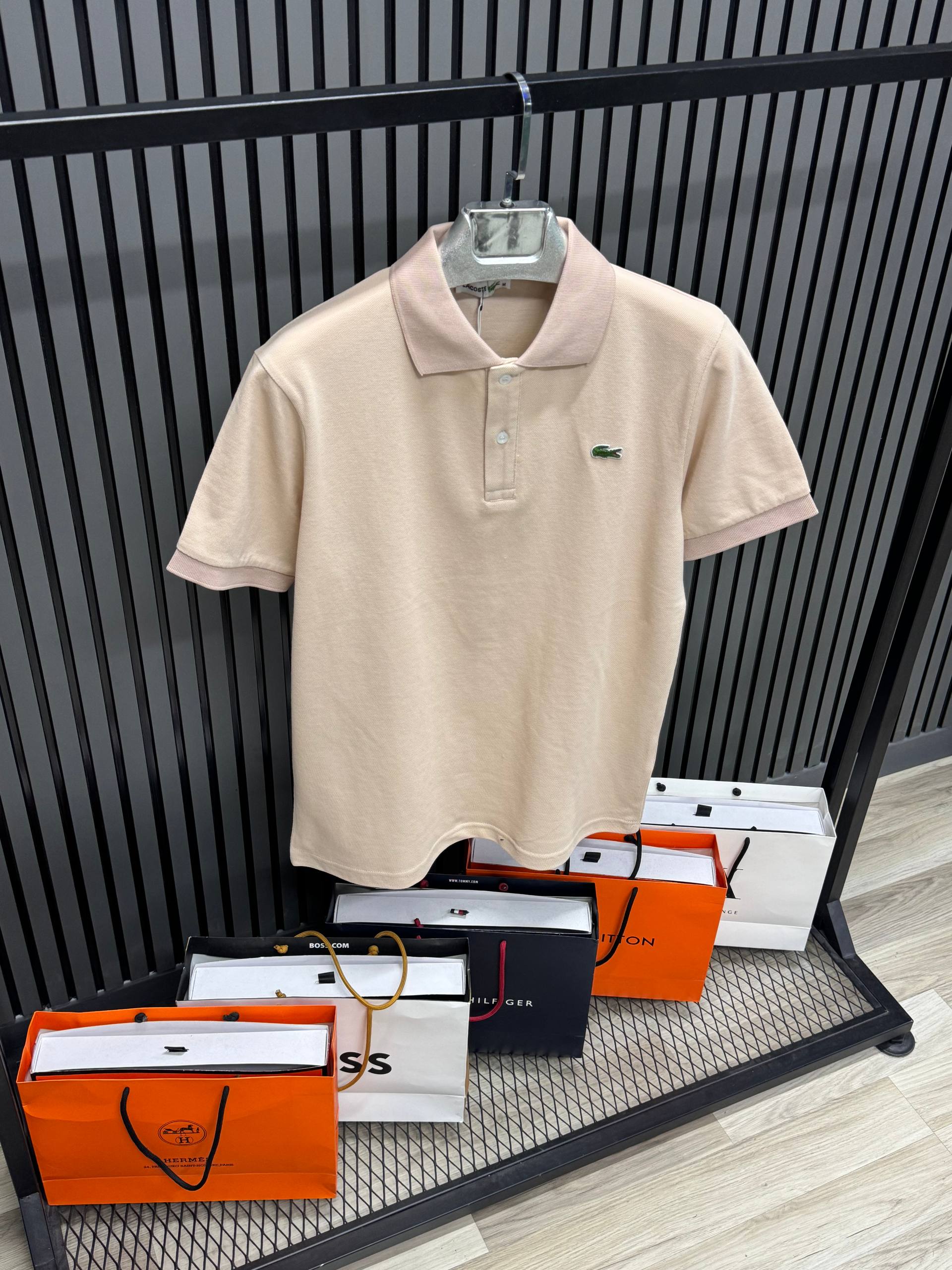 T-shirt Lacoste - No290361