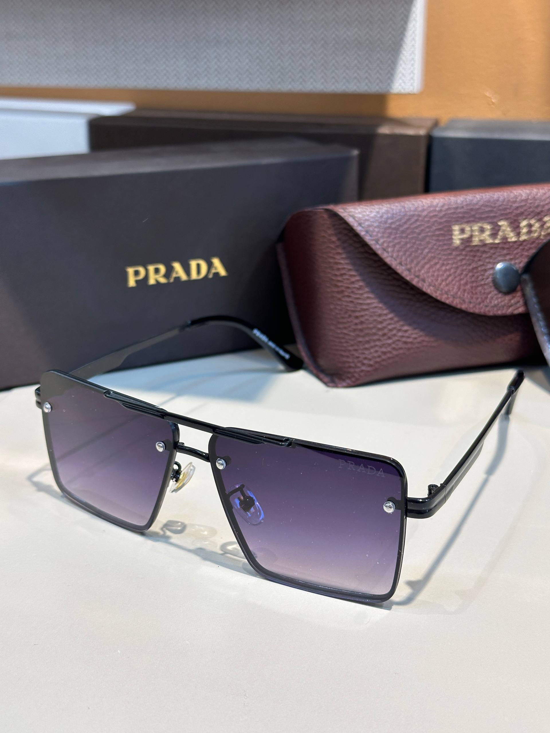 Prada - PD139