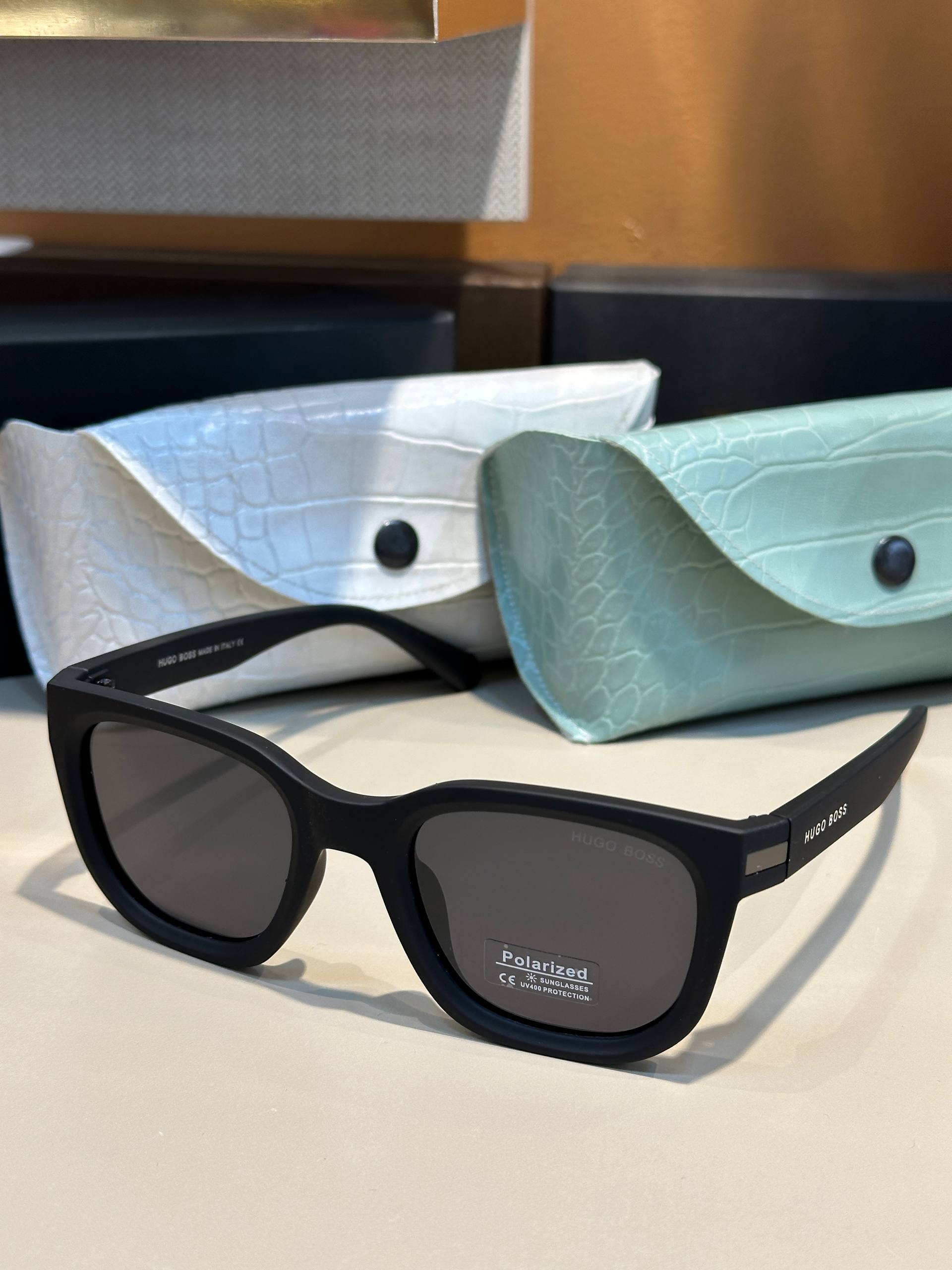 Hugo Boss - HB146