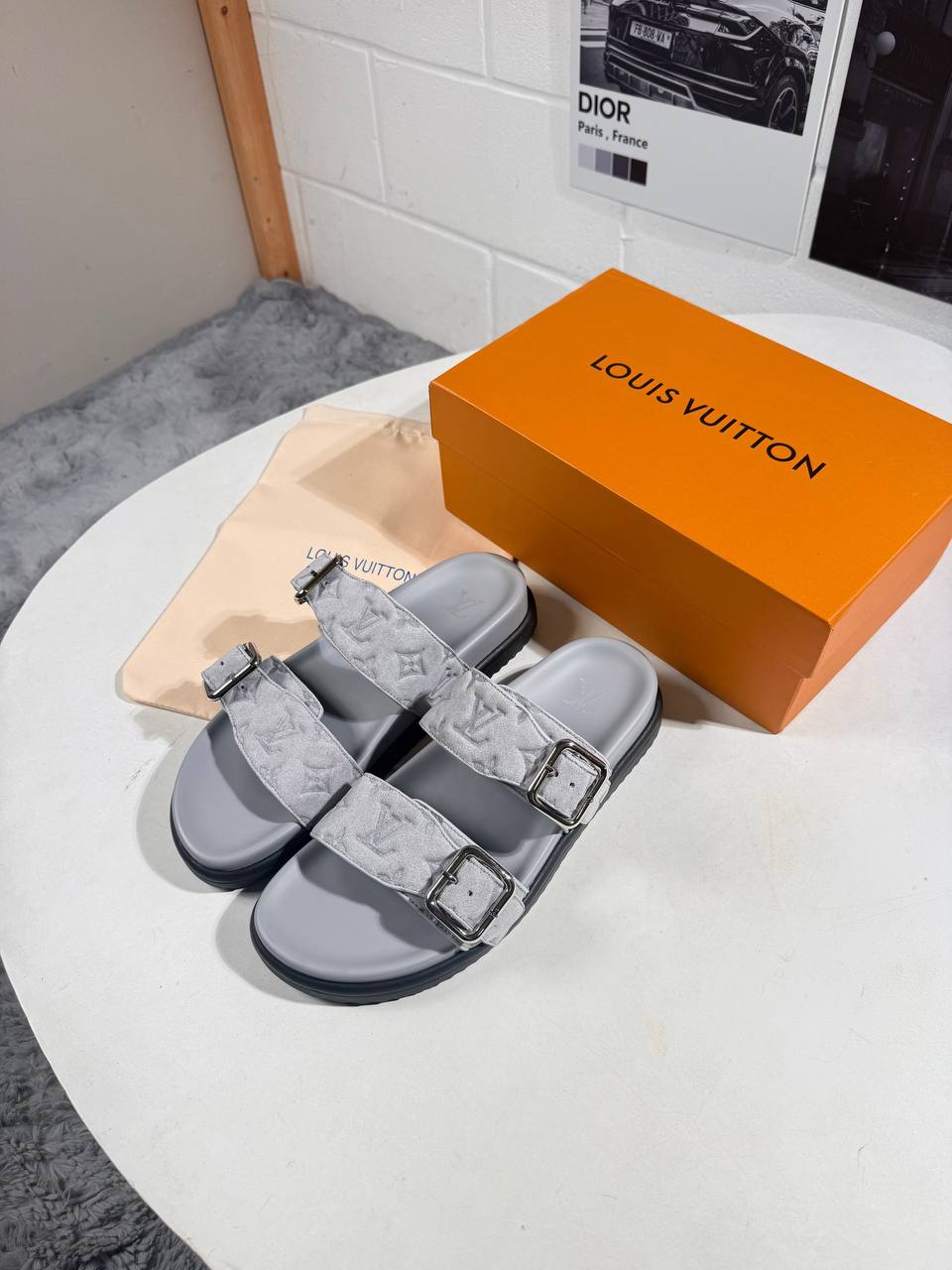 Παντόφλες Louis Vuitton - No300910