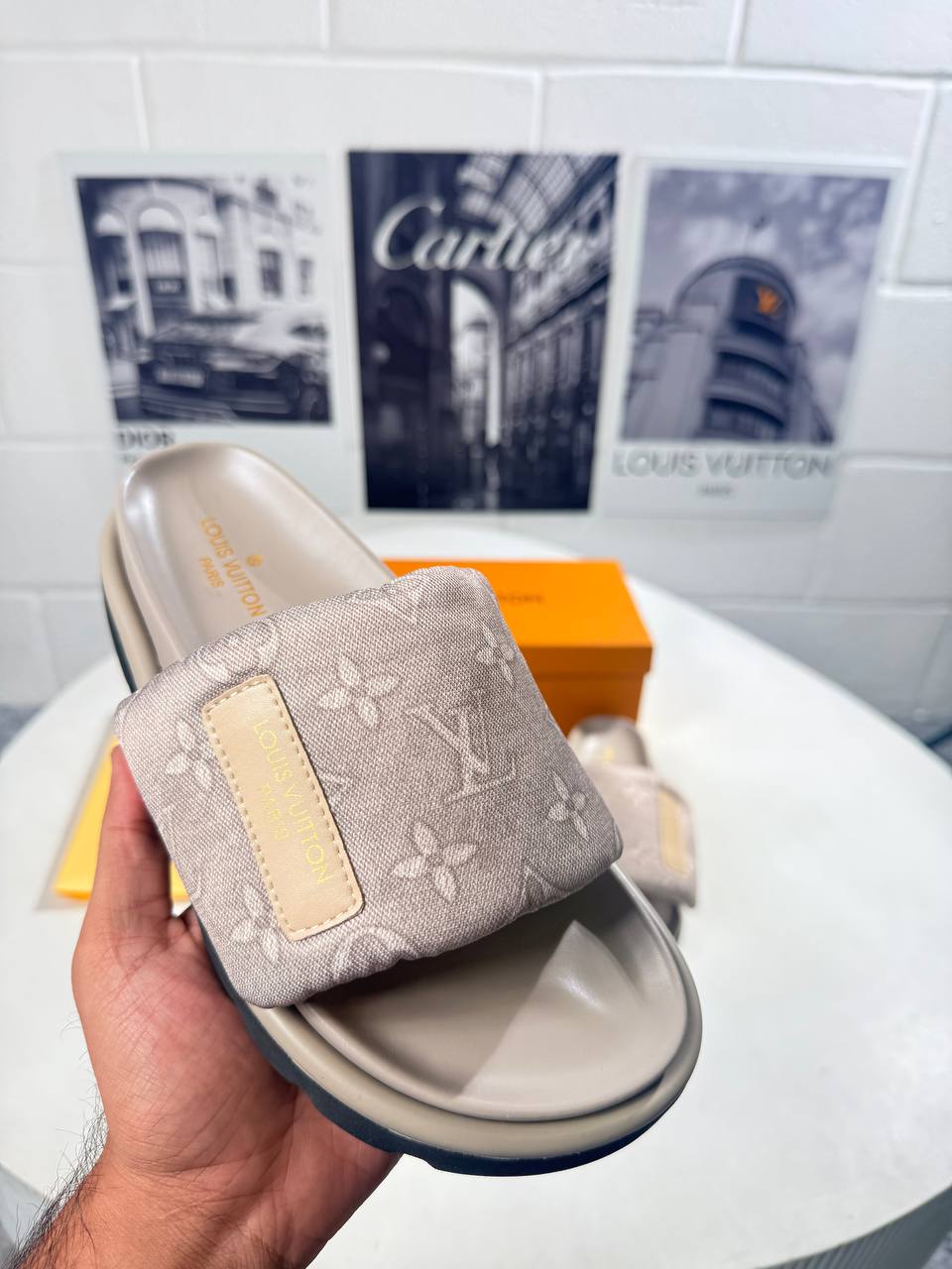 Παντόφλες Louis Vuitton - No28682