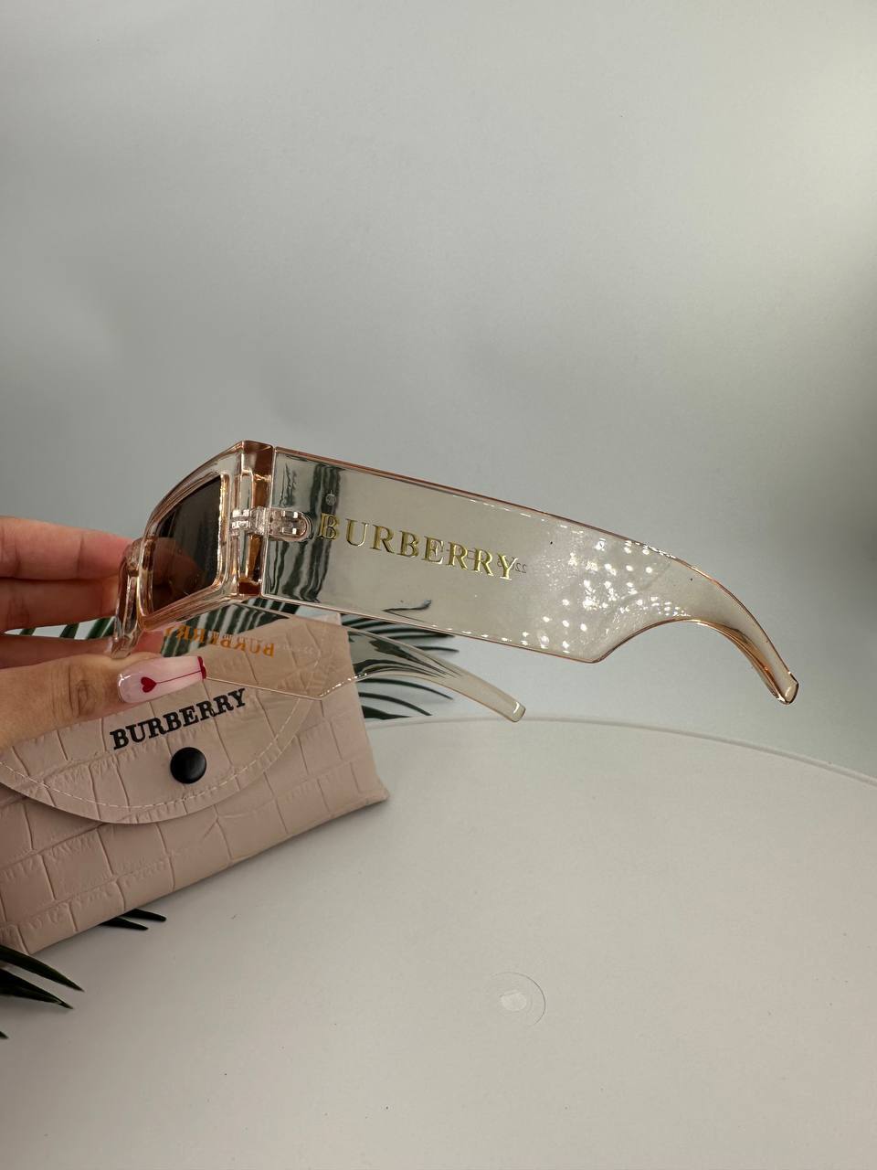 Burberry - BB021
