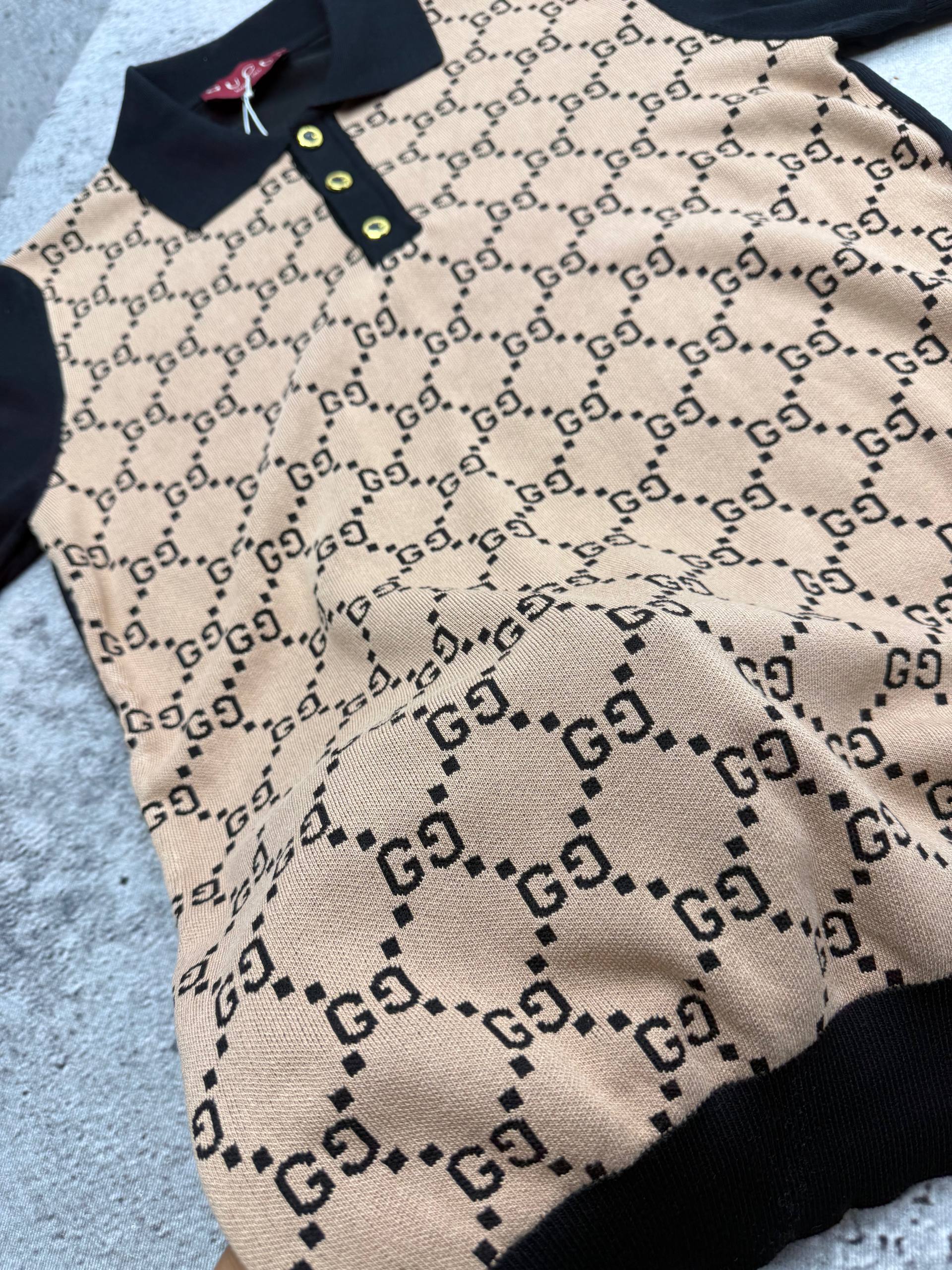 T-shirt Gucci - No290108