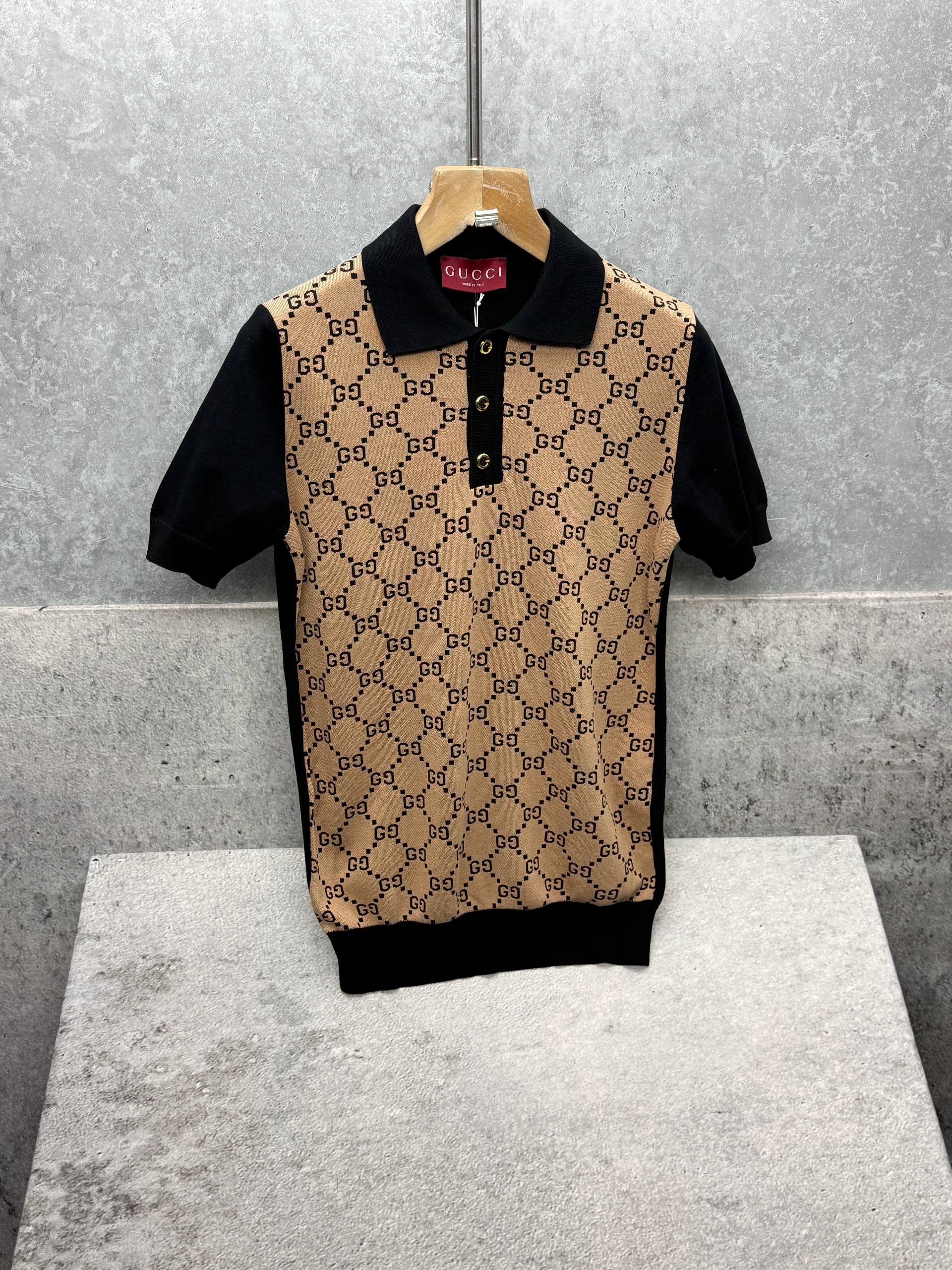 T-shirt Gucci - No290108