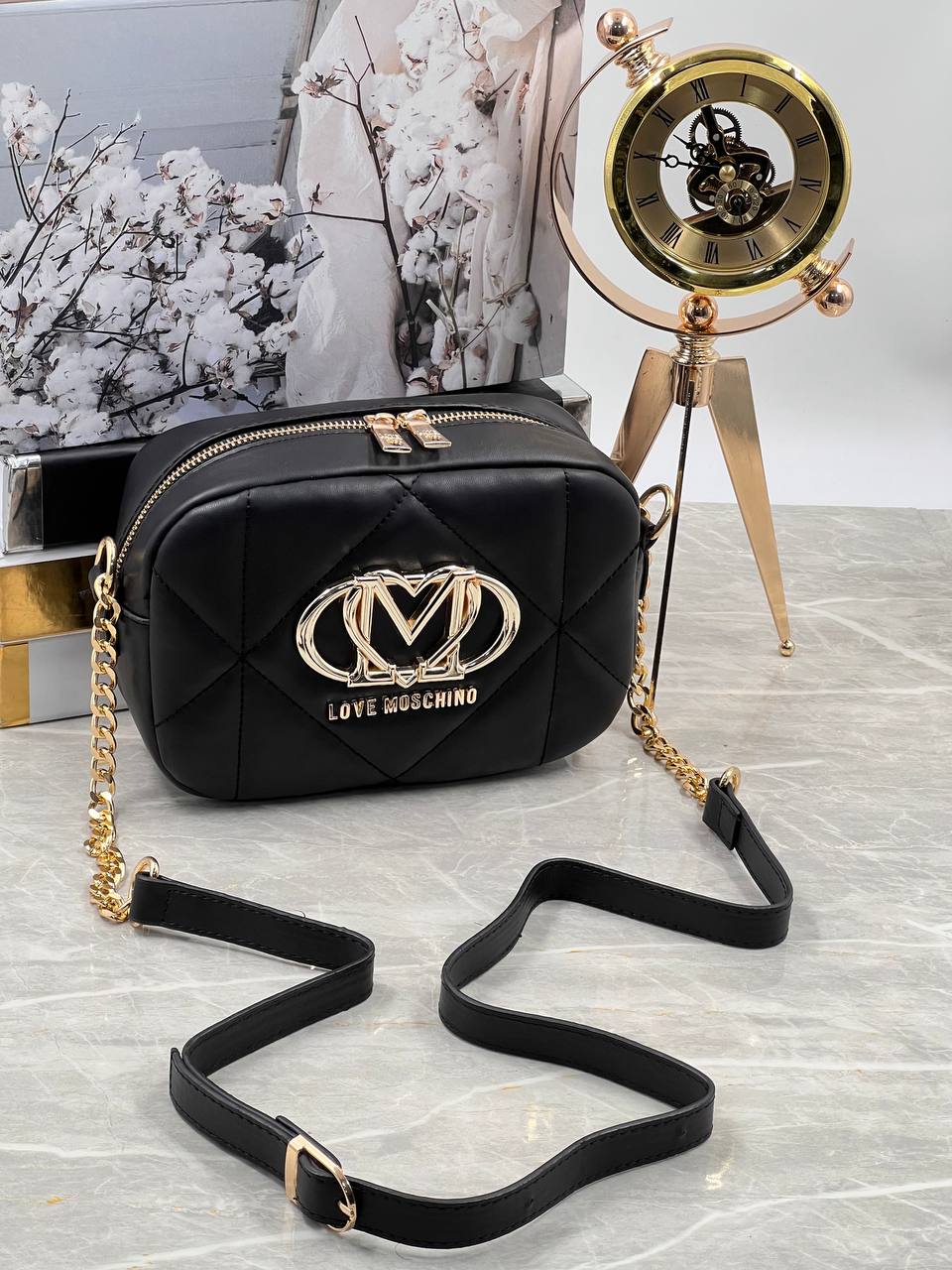 Love Moschino Black