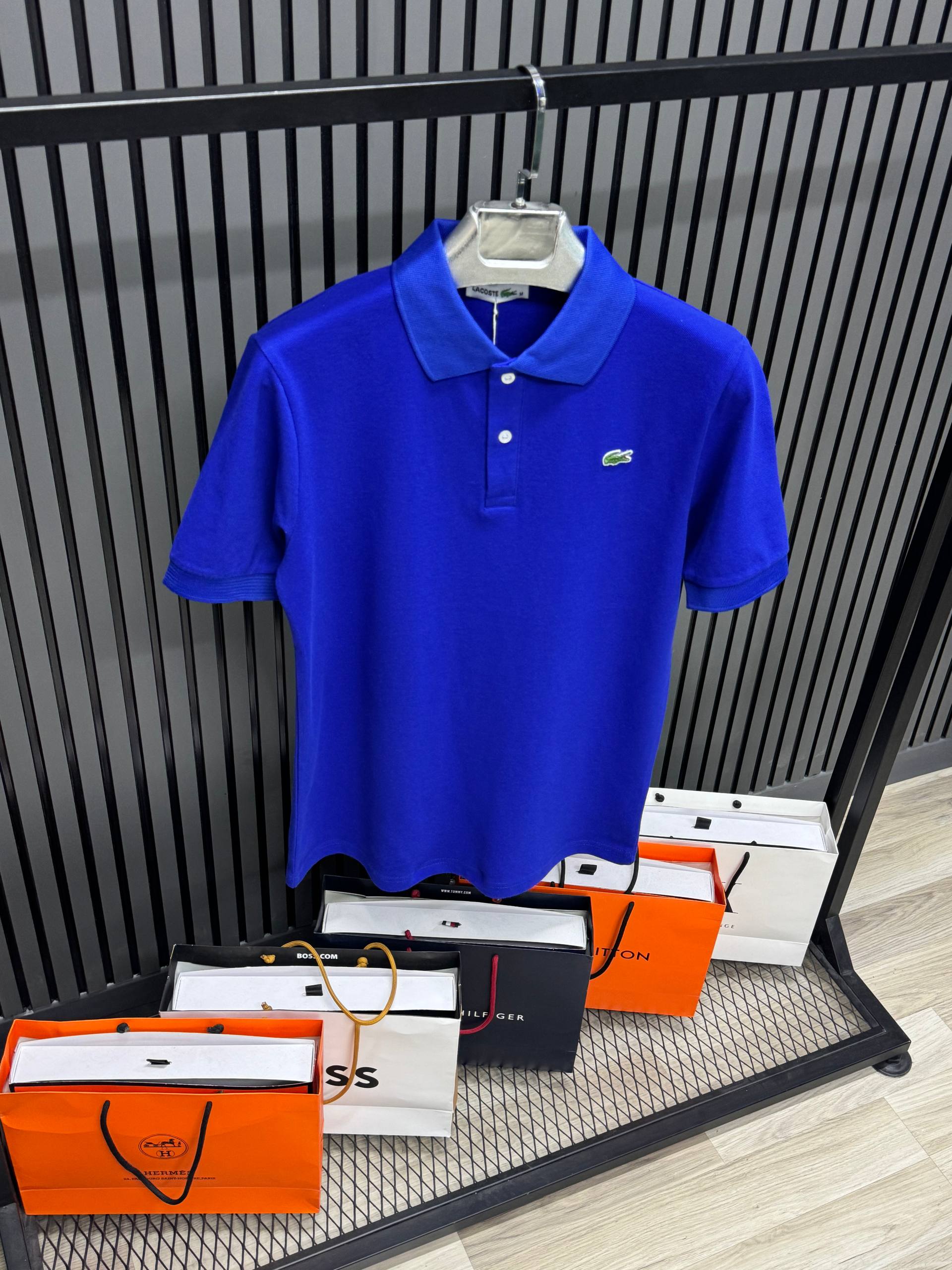 T-shirt Lacoste - No290363