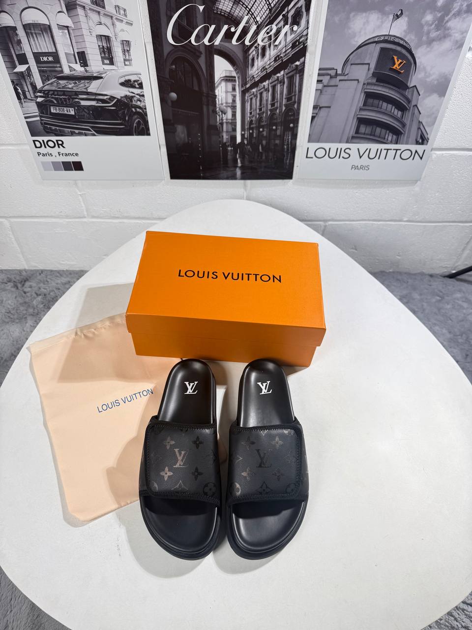 Παντόφλες Louis Vuitton - No300908